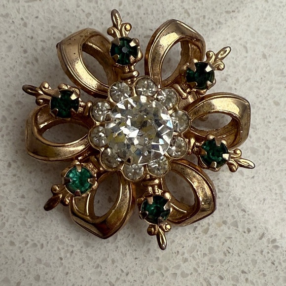 Vintage Brooch Gold Tone Rhinestones Sunburst Starburst MCM Mid-Century Modern - Picture 6 of 8